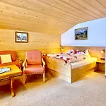 게스트하우스 Spielmannsau 3*