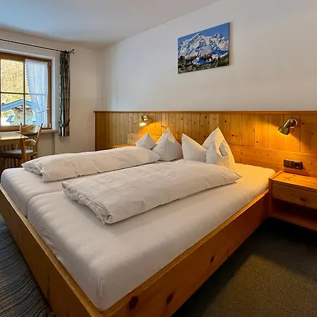 Spielmannsau Guest house 3*