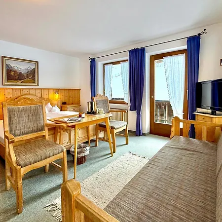 Spielmannsau Guest house 3*
