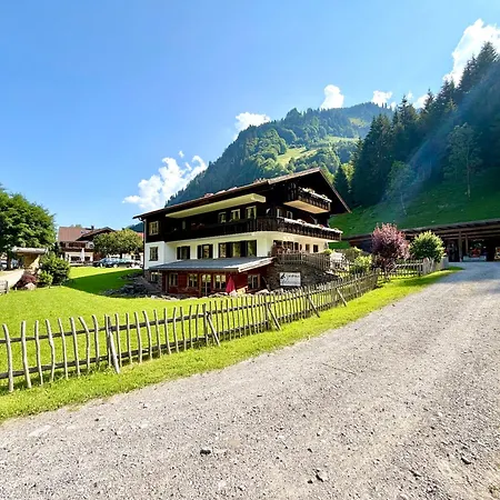 Spielmannsau Gasthof 3*